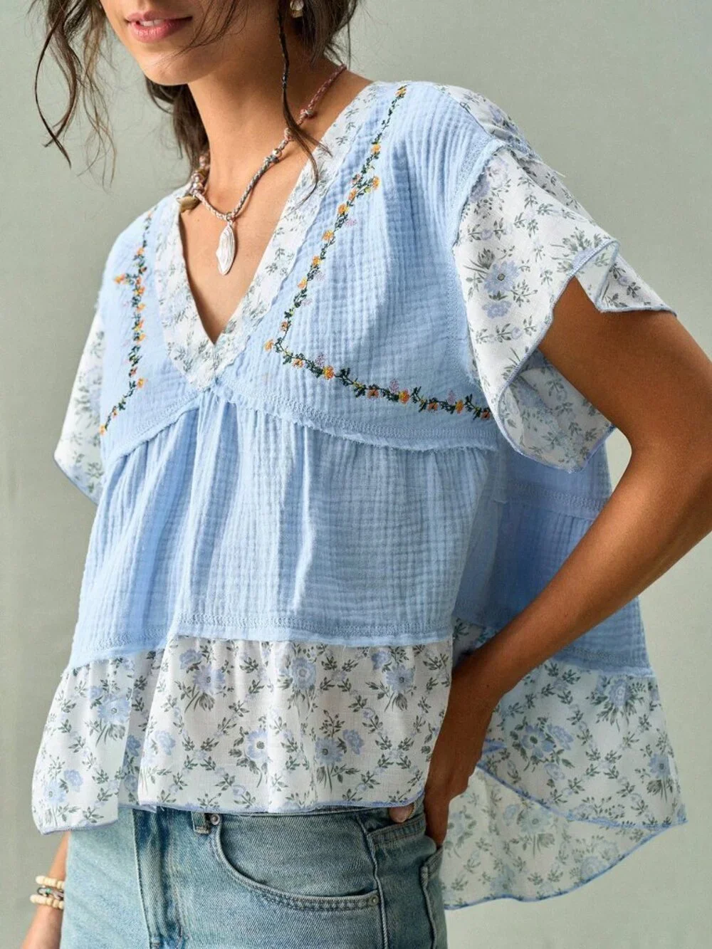 Blue Cute Women's Flower French V-Neck Blouse